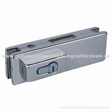 Center Patch Lock